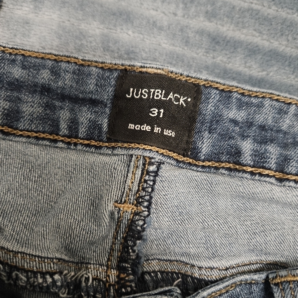 Justblack womens distressed medium wash jeans! - Picture 3 of 7